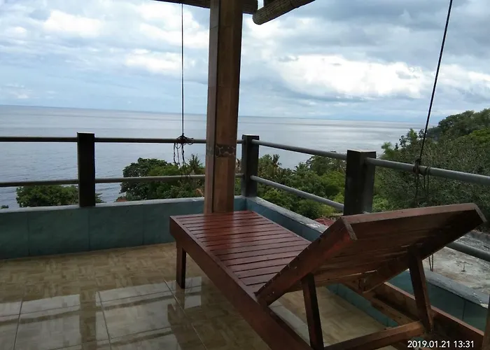 Bukit Indah Pensión Amed